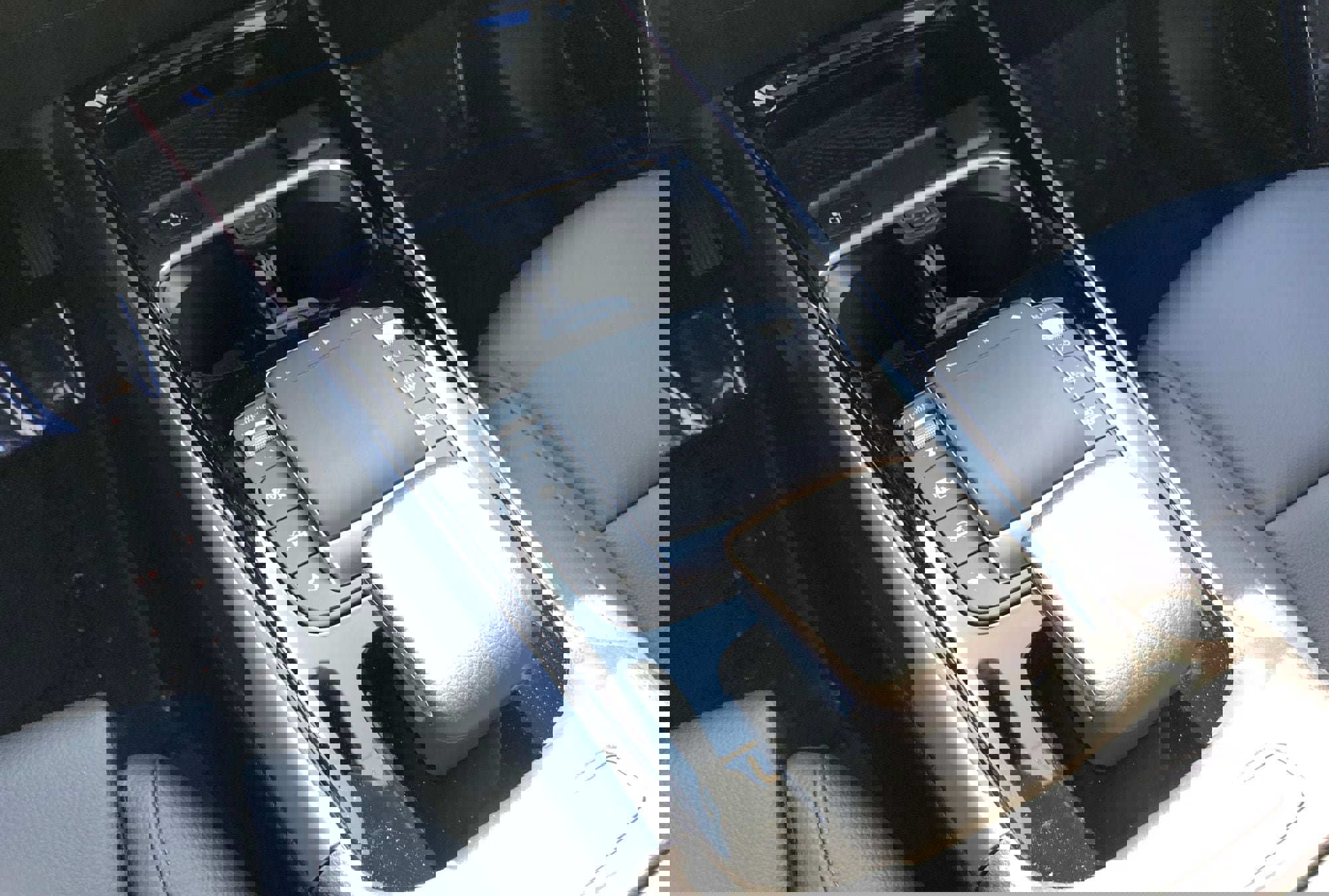 New 2022 Mercedes-Benz EQB 300 4MATIC image 28