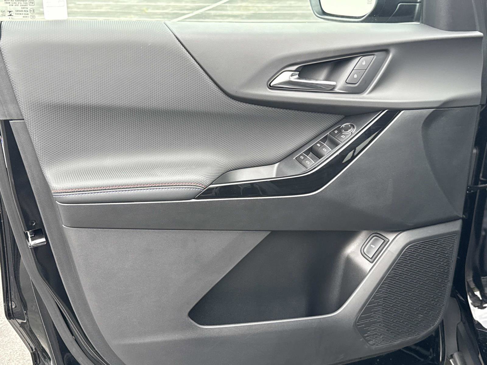 New 2026 Chevrolet Equinox RS image 15