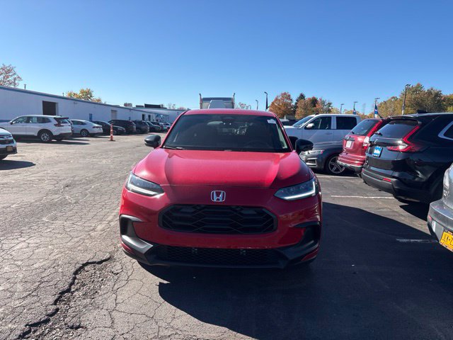 Used 2024 Honda HR-V Sport image 3