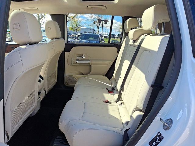 Used 2022 Mercedes-Benz GLB 250 4MATIC image 14