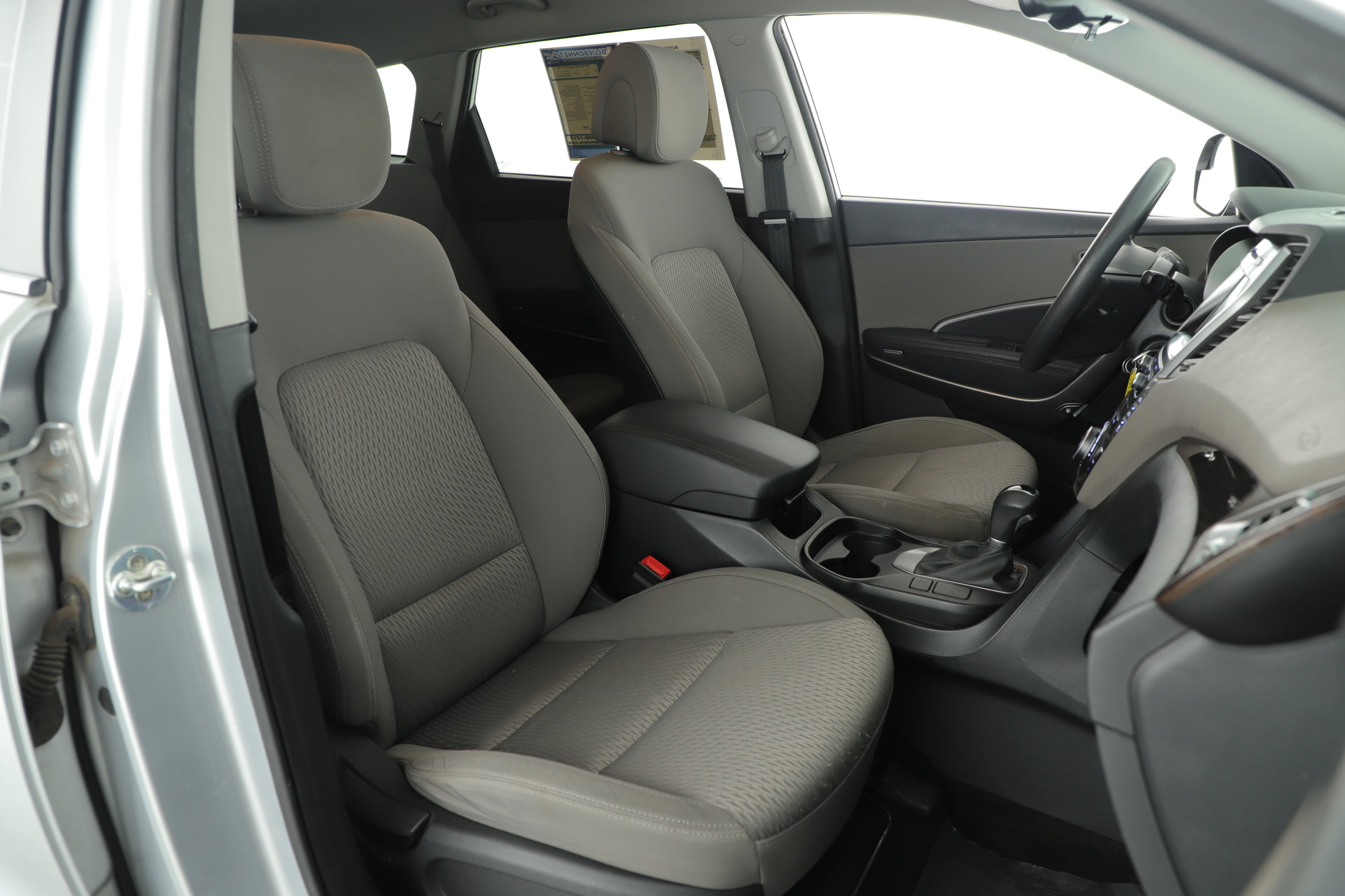 Used 2019 Hyundai Santa Fe XL SE image 9