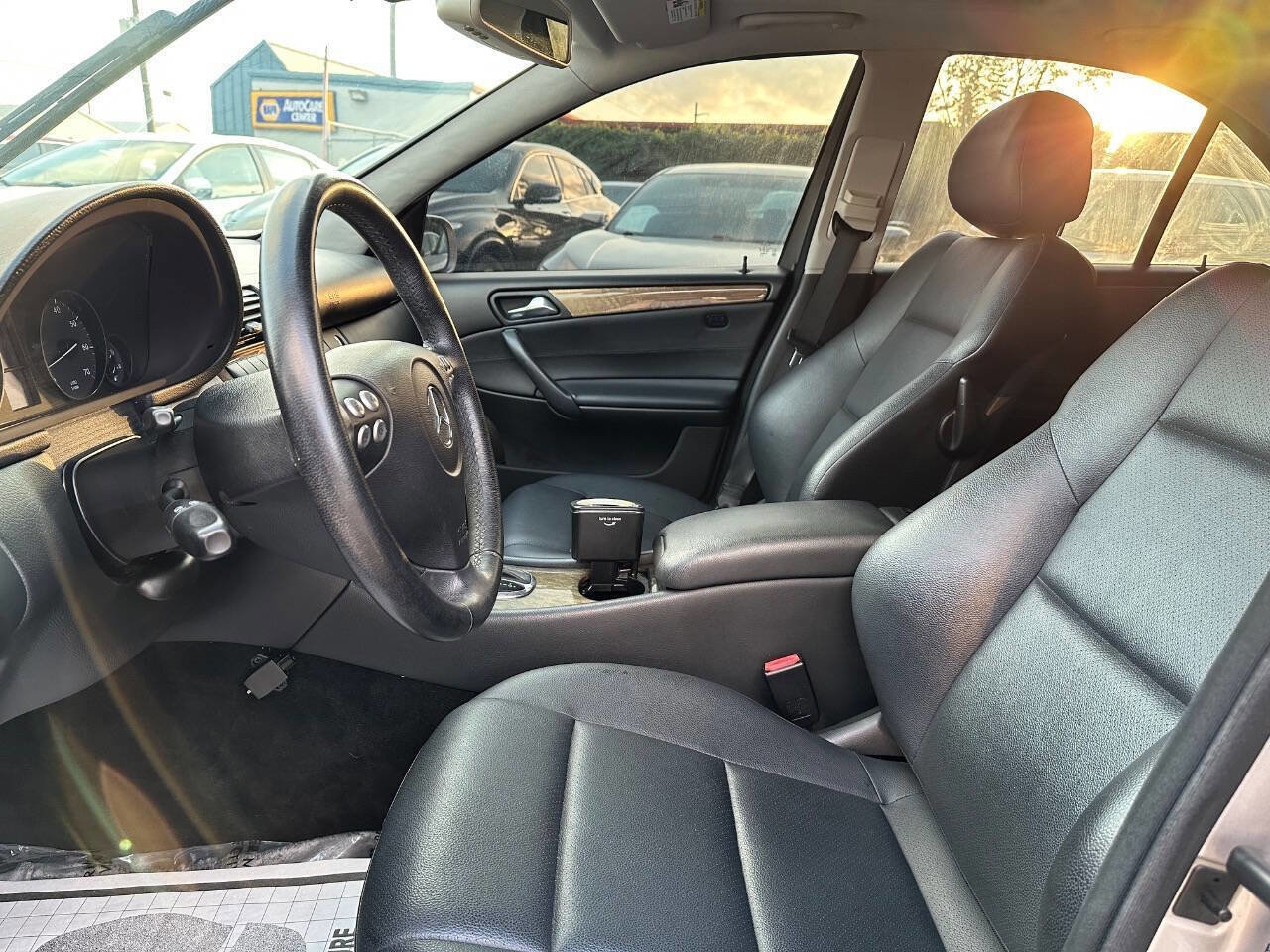 Used 2007 Mercedes-Benz C 230 Sedan image 14