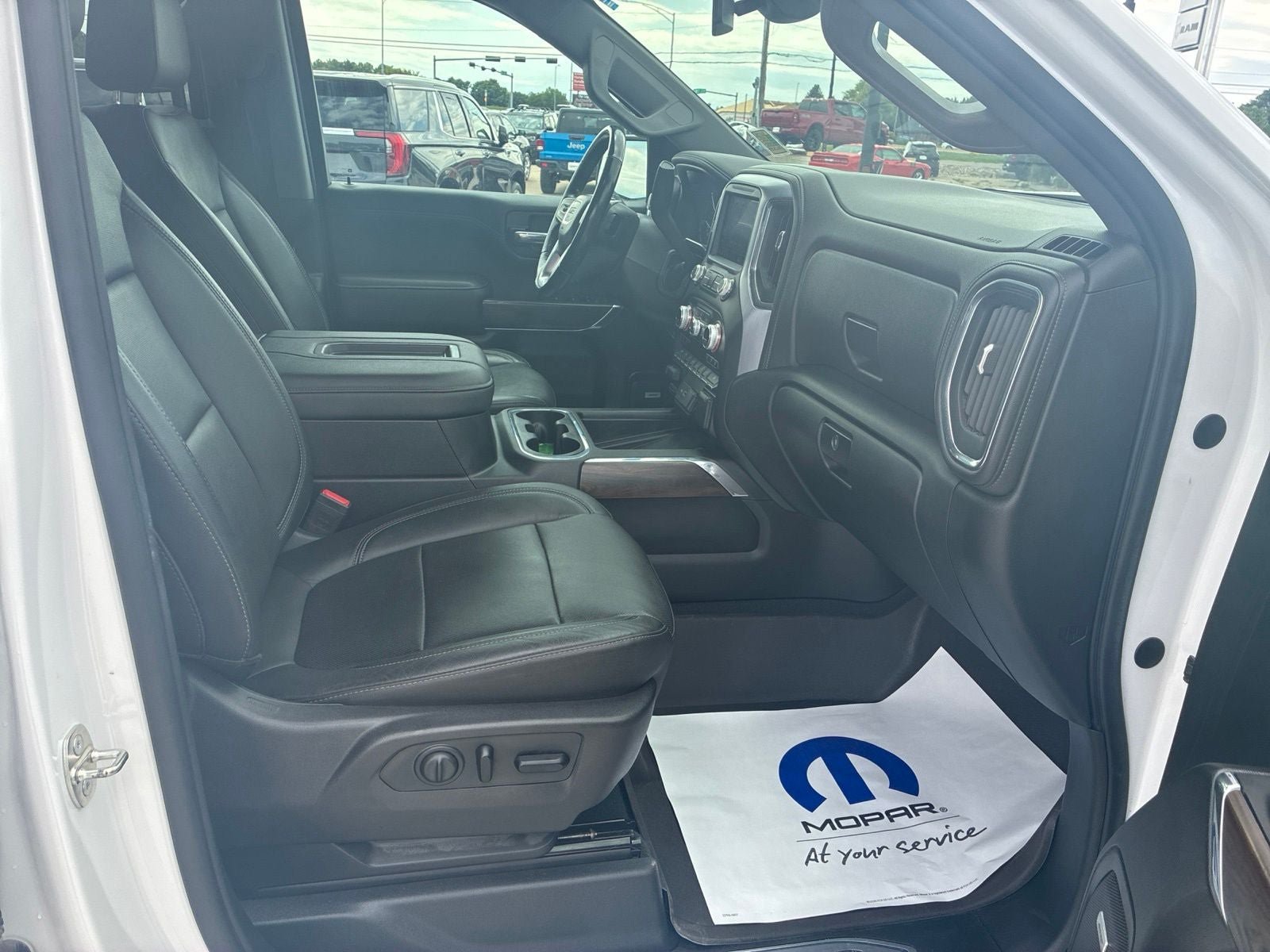 Used 2019 GMC Sierra 1500 SLT w/ SLT Premium Plus Package AWD/4WD image 20