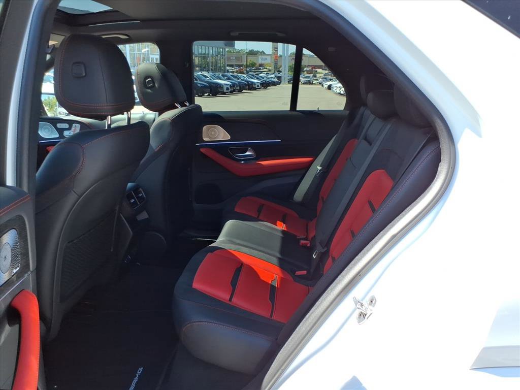 Certified 2025 Mercedes-Benz GLE 53 AMG 4MATIC image 11