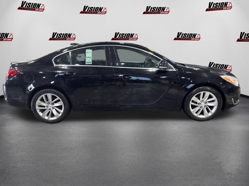 Used 2015 Buick Regal Premium w/ Experience Buick Package FWD image 4