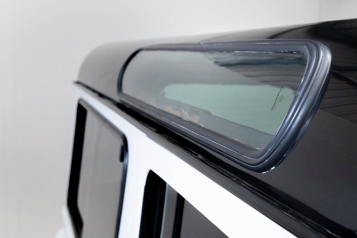 Used 1993 Porsche 968 Coupe image 17