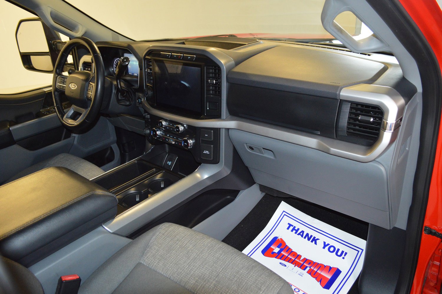 Used 2022 Ford F150 XLT w/ Equipment Group 302A High image 10