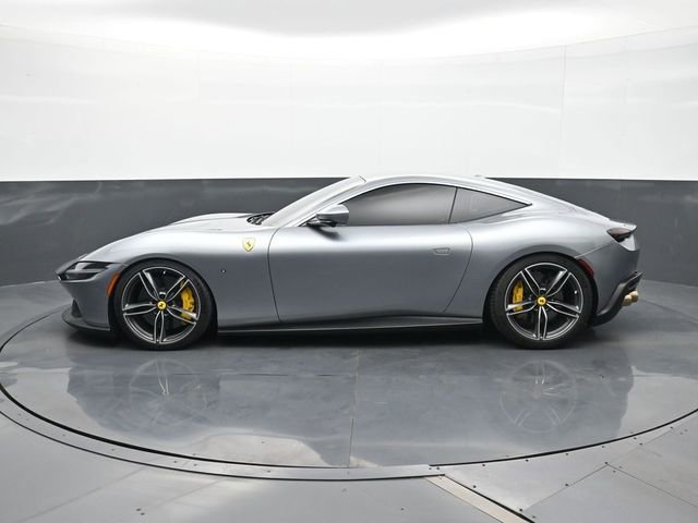 Used 2021 Ferrari Roma RWD image 2