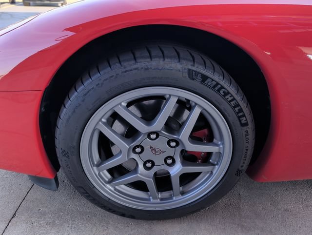 Used 2002 Chevrolet Corvette Z06 w/ Memory Pkg RWD image 24