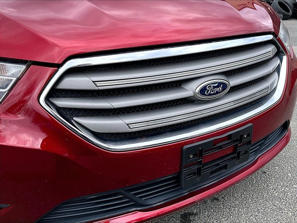 Used 2015 Ford Taurus SEL w/ Equipment Group 201A image 26