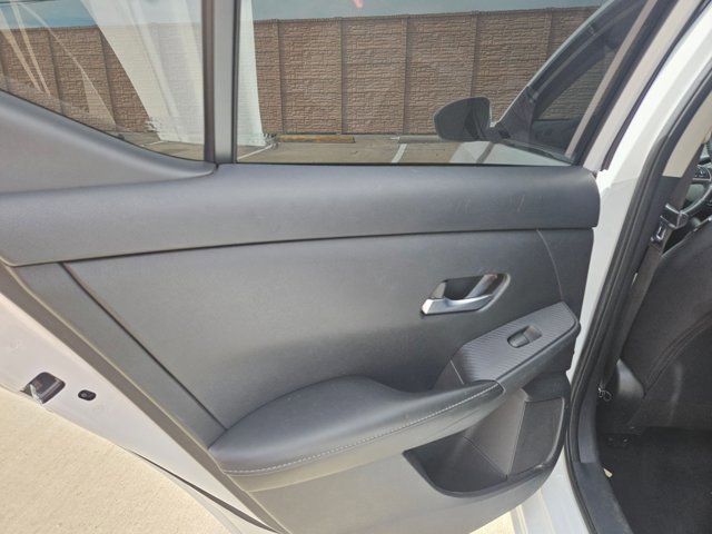 Used 2022 Nissan Sentra SV image 12