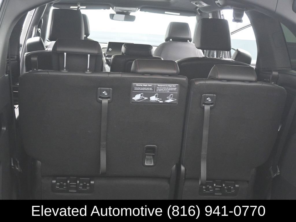 Used 2025 Honda Odyssey Sport-L image 25