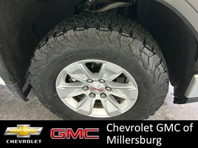 Used 2022 GMC Sierra 1500 SLE AWD/4WD image 11