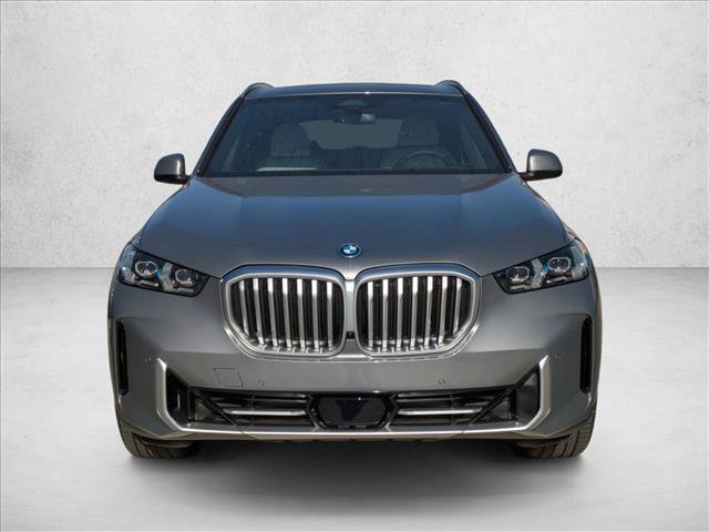 New 2026 BMW X5 xDrive50e w/ Climate Comfort Package image 6
