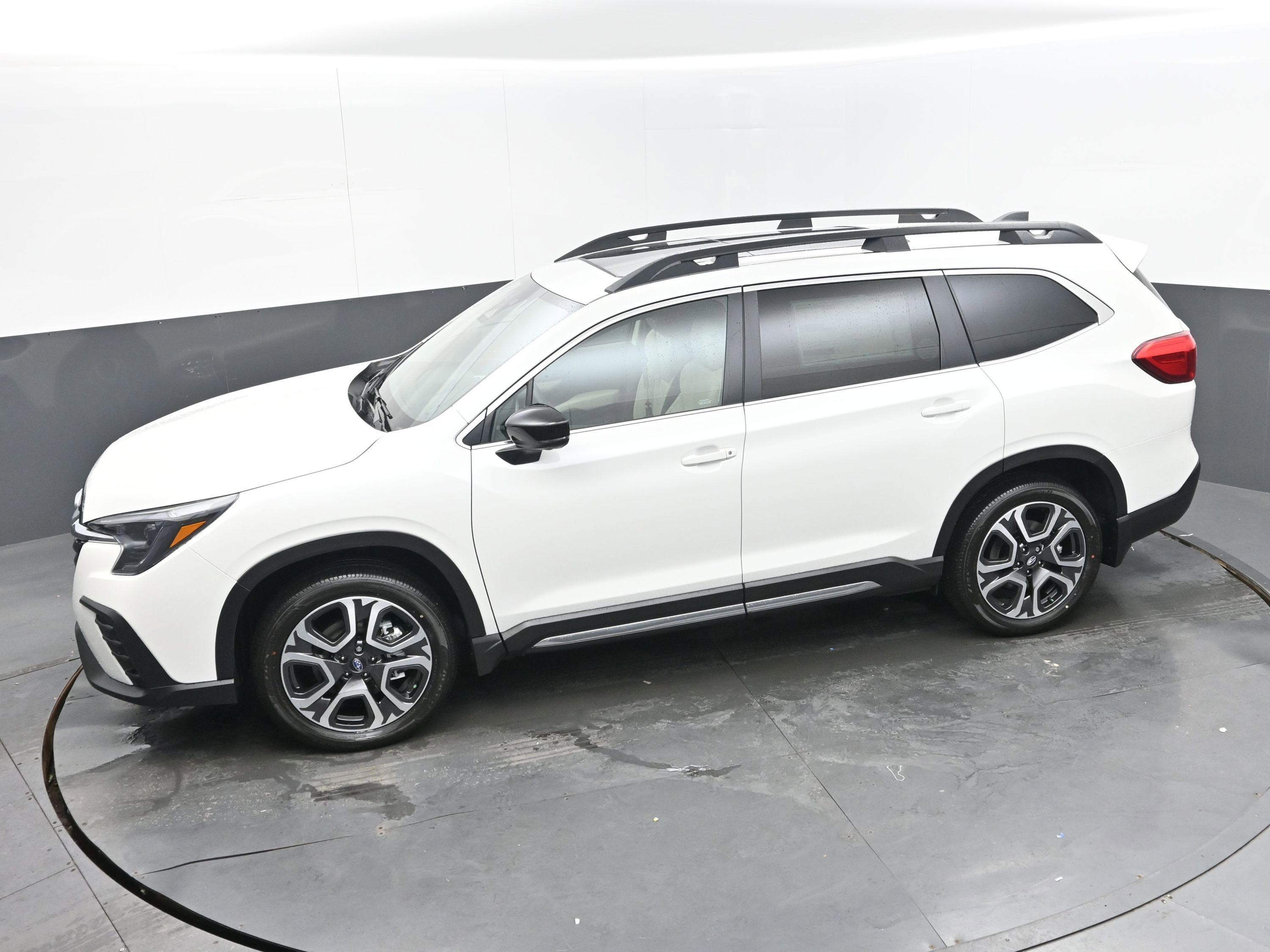 New 2025 Subaru Ascent Limited image 35
