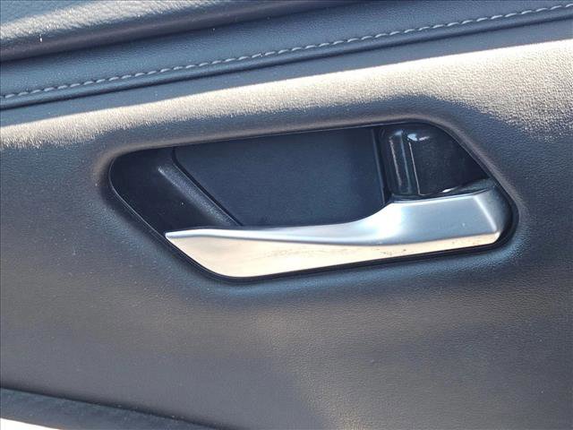 Used 2025 Nissan Sentra SV w/ Trunk Package FWD image 11
