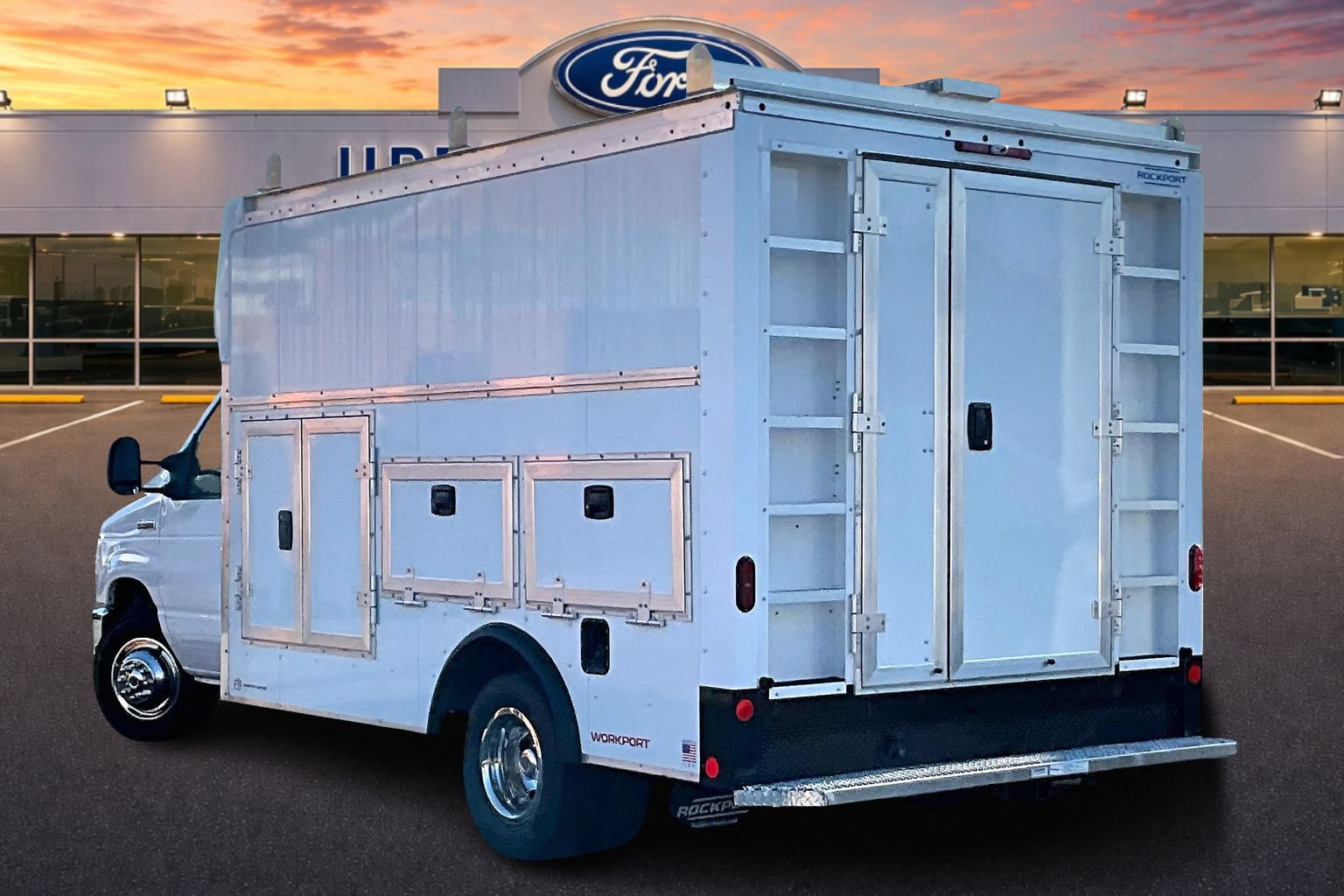 New 2026 Ford E-350 and Econoline 350 Super Duty w/ Power Equipment Group RWD image 3
