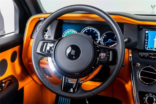 Used 2023 Rolls-Royce Cullinan image 35