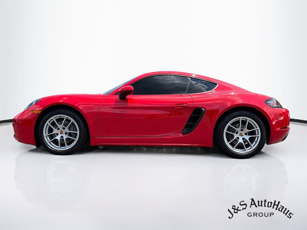 Used 2019 Porsche 718 Cayman RWD image 4
