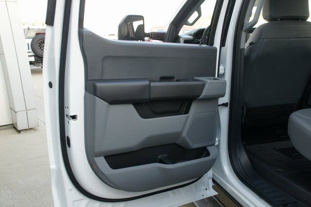 New 2026 Ford F350 XL w/ XL Chrome Package image 23