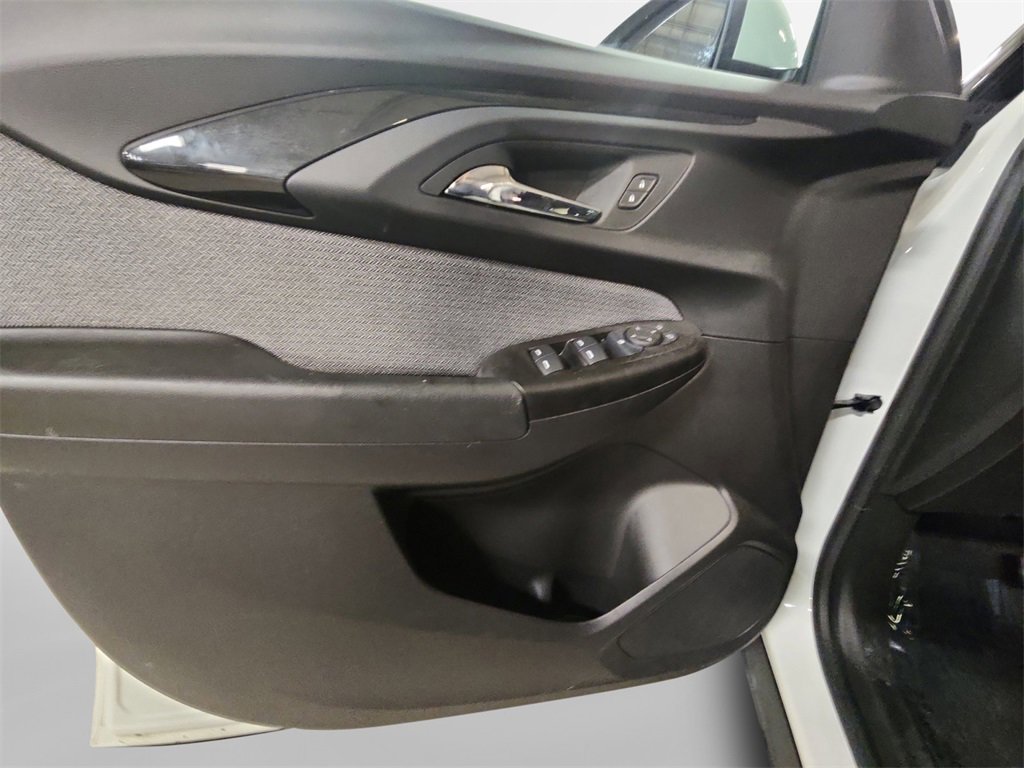 Certified 2023 Chevrolet TrailBlazer LT w/ Convenience Package image 14