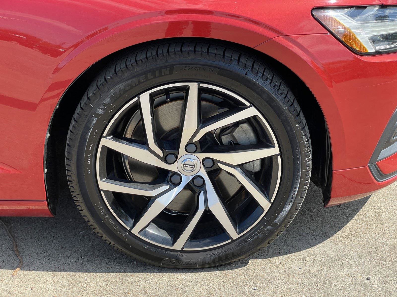 Used 2020 Volvo S60 T6 Momentum image 52