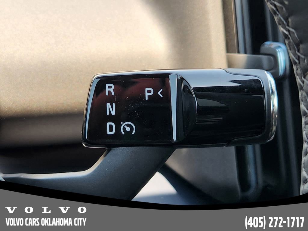 New 2025 Volvo EX30 Plus w/ Protection Package Premier image 19