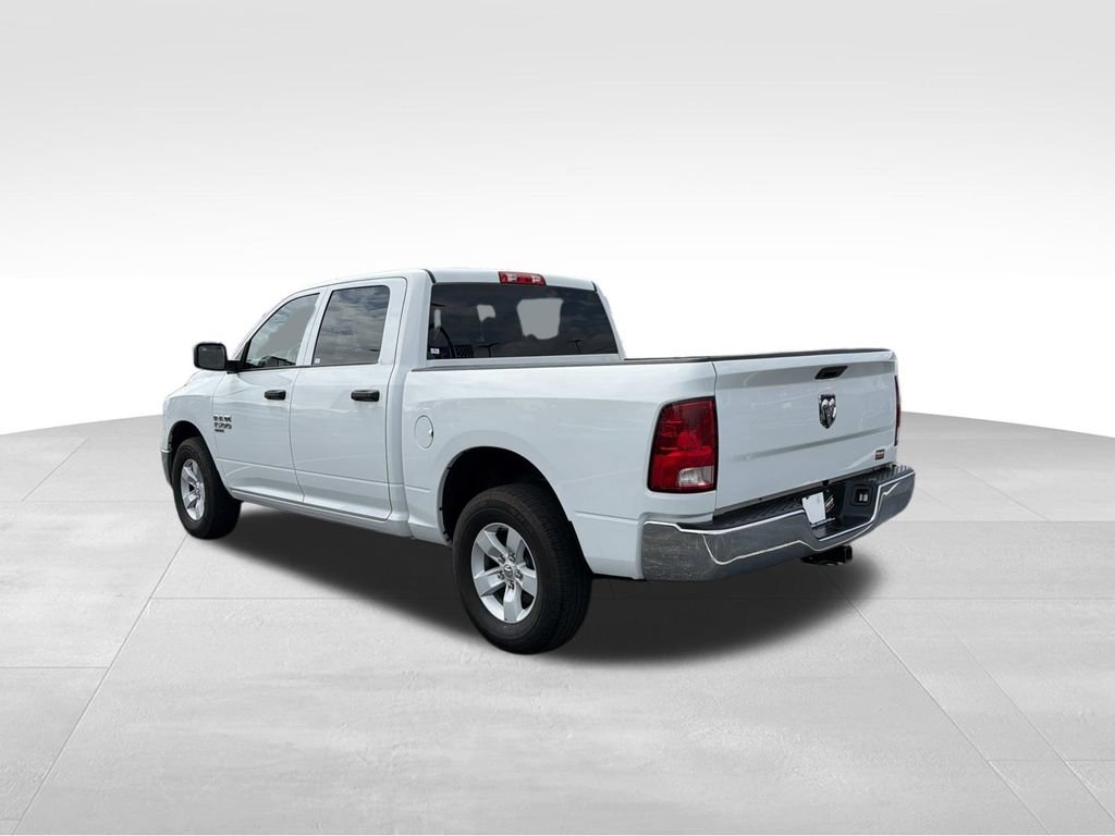 Used 2022 RAM 1500 Tradesman w/ Chrome Appearance Group RWD image 5