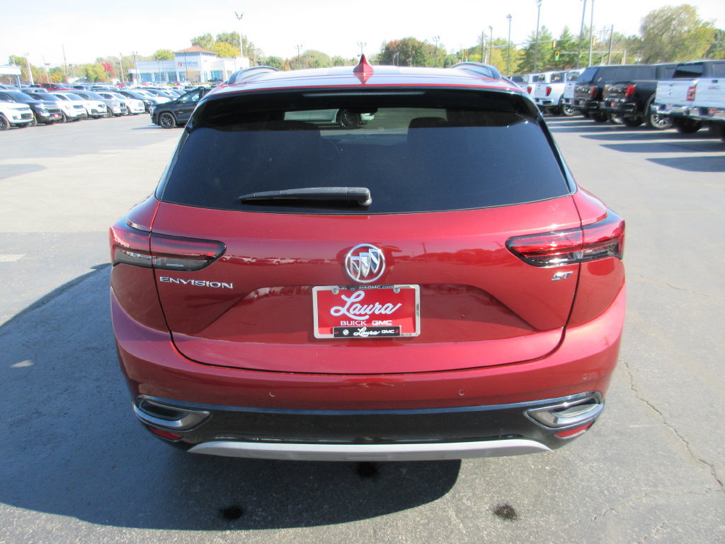 Used 2023 Buick Envision Essence w/ Sport Touring Package FWD image 7