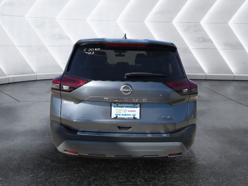 Used 2023 Nissan Rogue SV FWD image 6