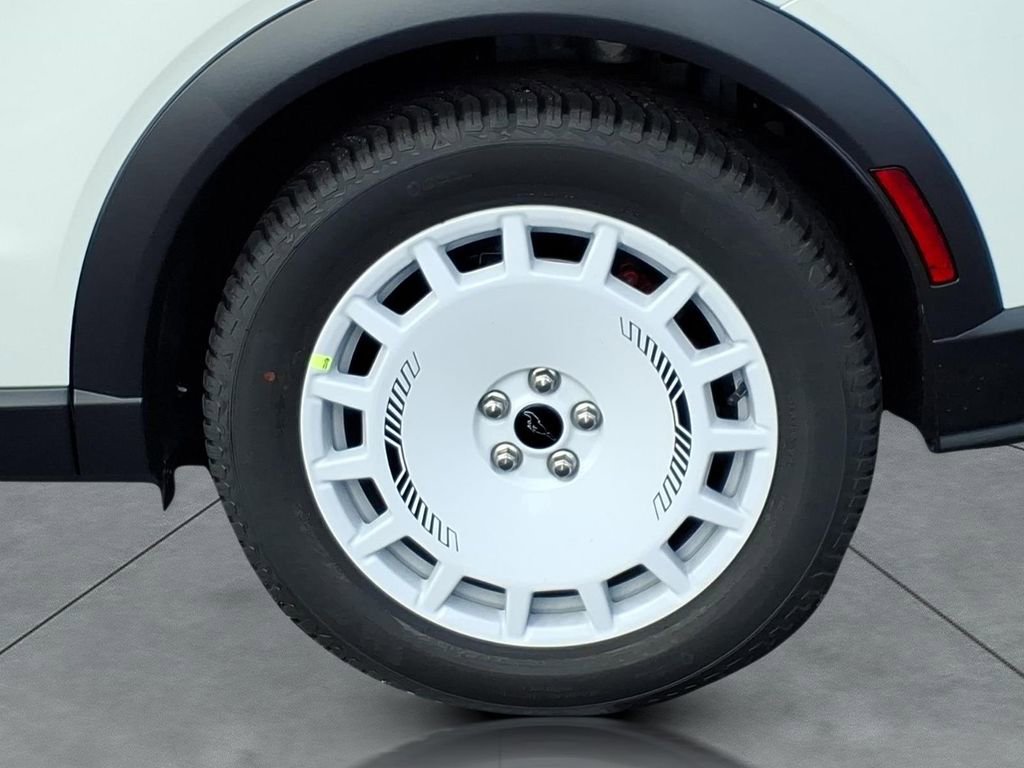 New 2026 Ford Mustang Mach-E GT image 4