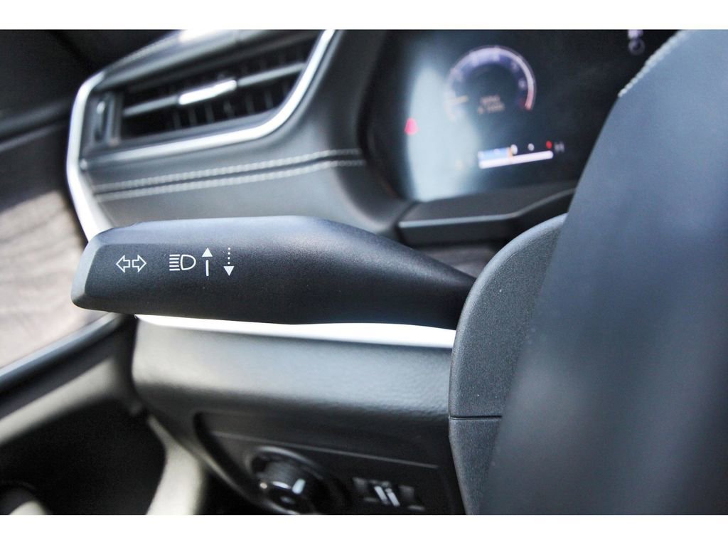 Used 2022 Jeep Grand Cherokee Overland RWD image 20