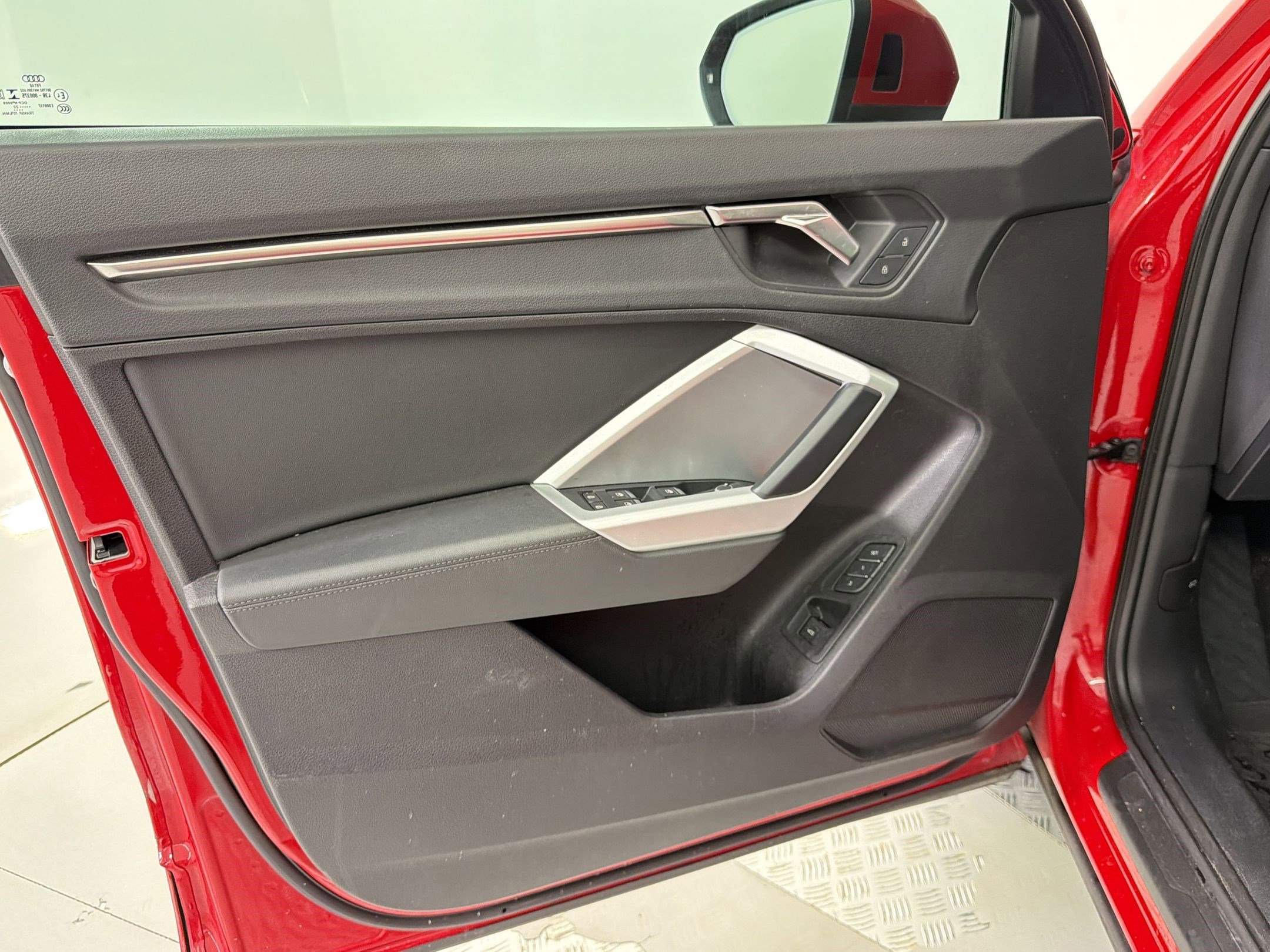Used 2022 Audi Q3 2.0T Premium image 24