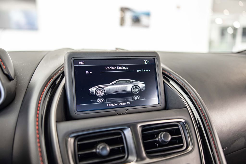 Used 2018 Aston Martin DB11 V12 image 25