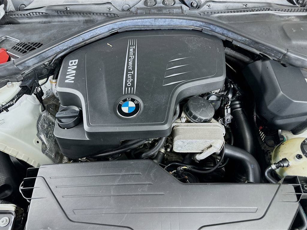 Used 2015 BMW 320i xDrive Sedan AWD/4WD image 39