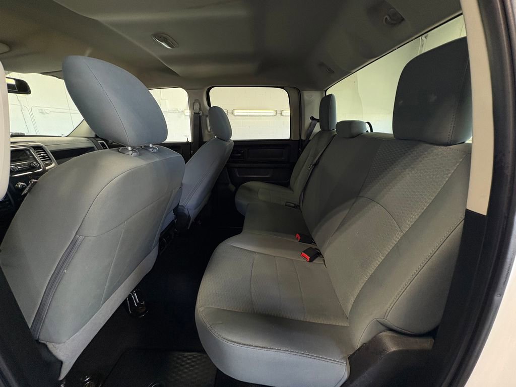 Used 2019 RAM 1500 ST w/ SXT Appearance Group image 28
