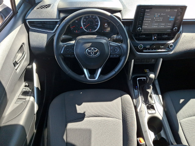 Certified 2022 Toyota Corolla Cross LE w/ Moonroof Package AWD/4WD image 7