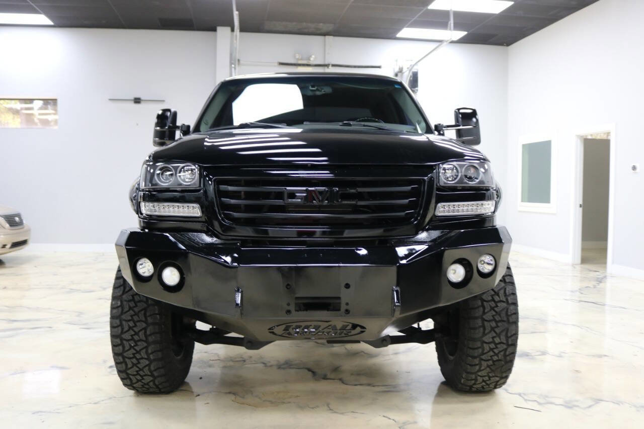 Used 2006 GMC Sierra 2500 SLT w/ Heavy-Duty Power Package image 5