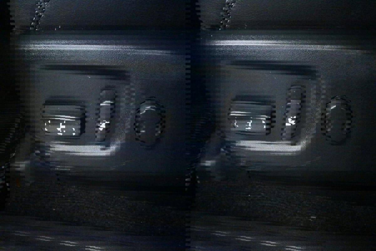 Used 2021 Toyota 4Runner SR5 Premium w/ Moonroof Package image 13