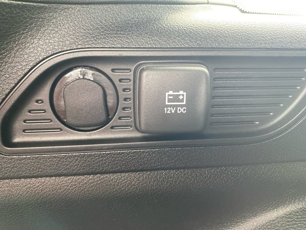 New 2026 Jeep Grand Cherokee Laredo X AWD/4WD image 32