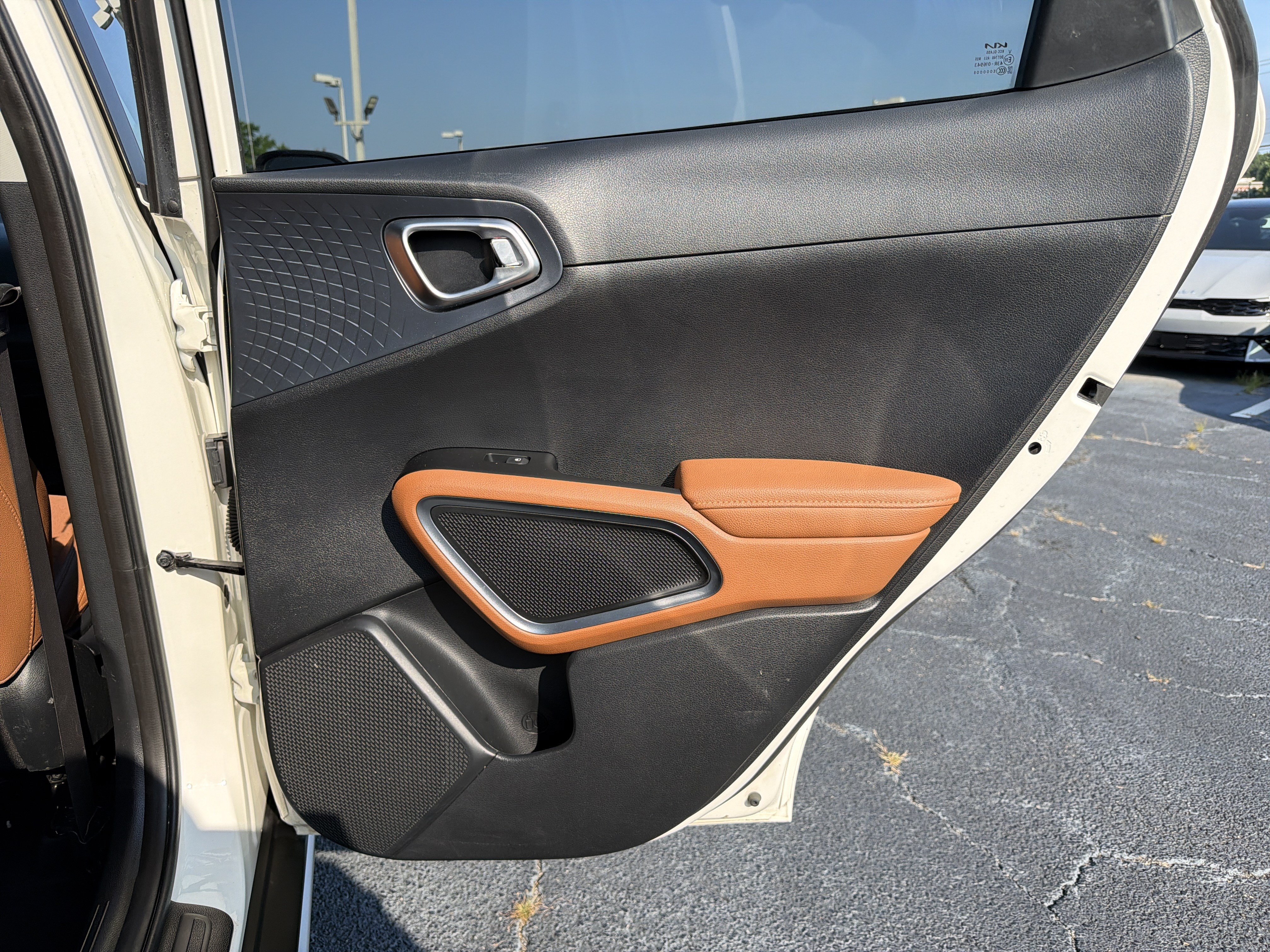 Used 2025 Kia Soul EX FWD image 14