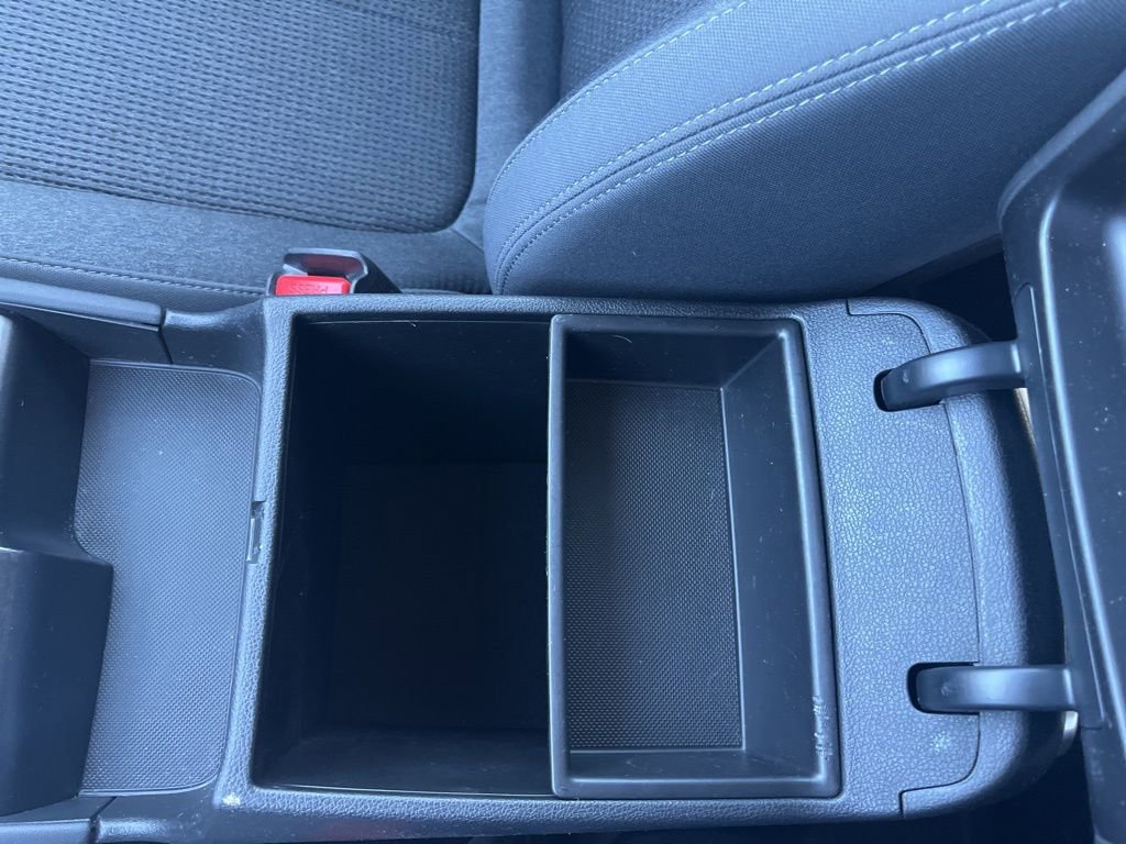 Used 2019 Hyundai Santa Fe SEL image 33