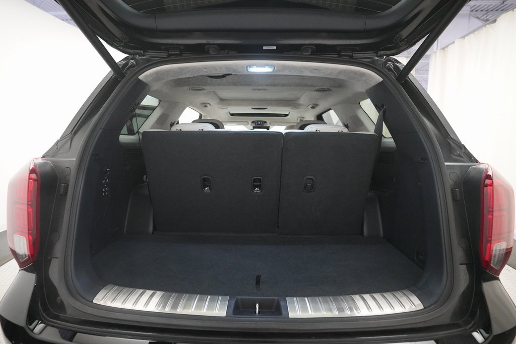 Used 2023 Hyundai Palisade Calligraphy w/ Winter Package image 10