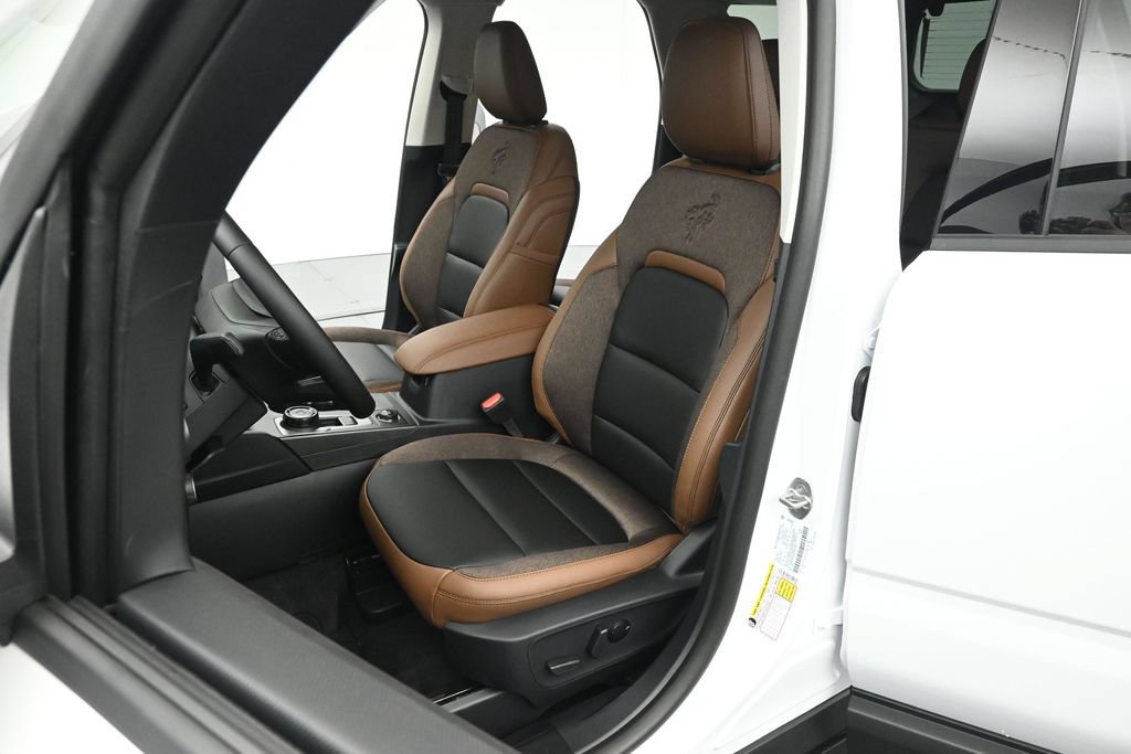 New 2026 Ford Bronco Sport Outer Banks w/ Outer Banks Tech Package+ AWD/4WD image 8