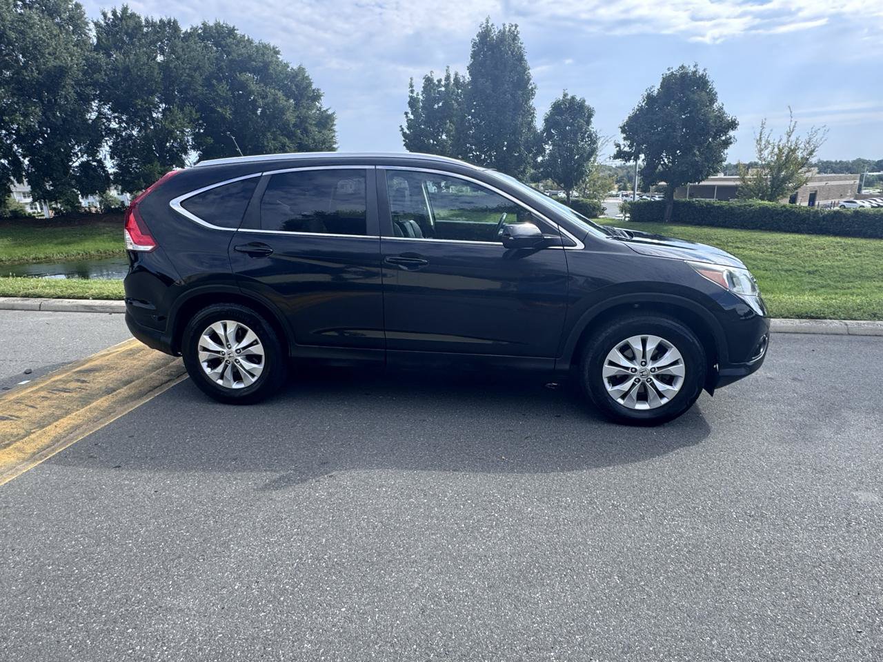 Used 2013 Honda CR-V EX-L image 27