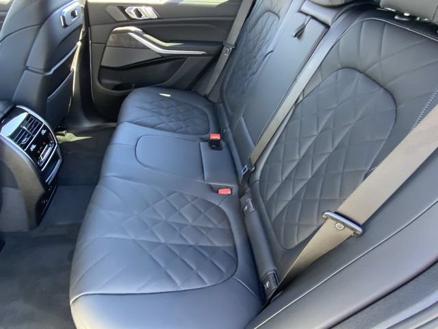 Used 2026 BMW X5 sDrive40i w/ Climate Comfort Package RWD image 16