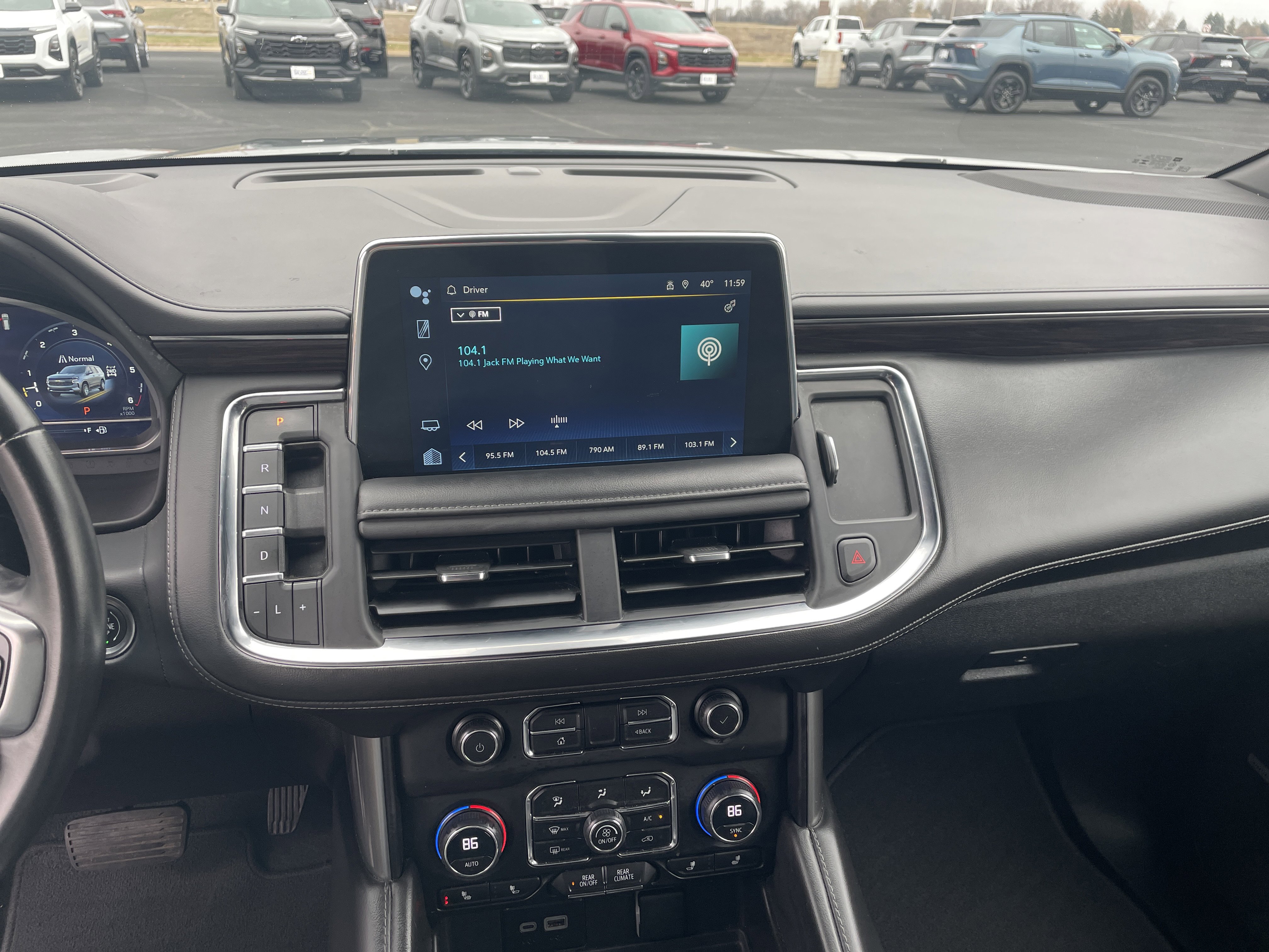 Used 2023 Chevrolet Tahoe LT image 15