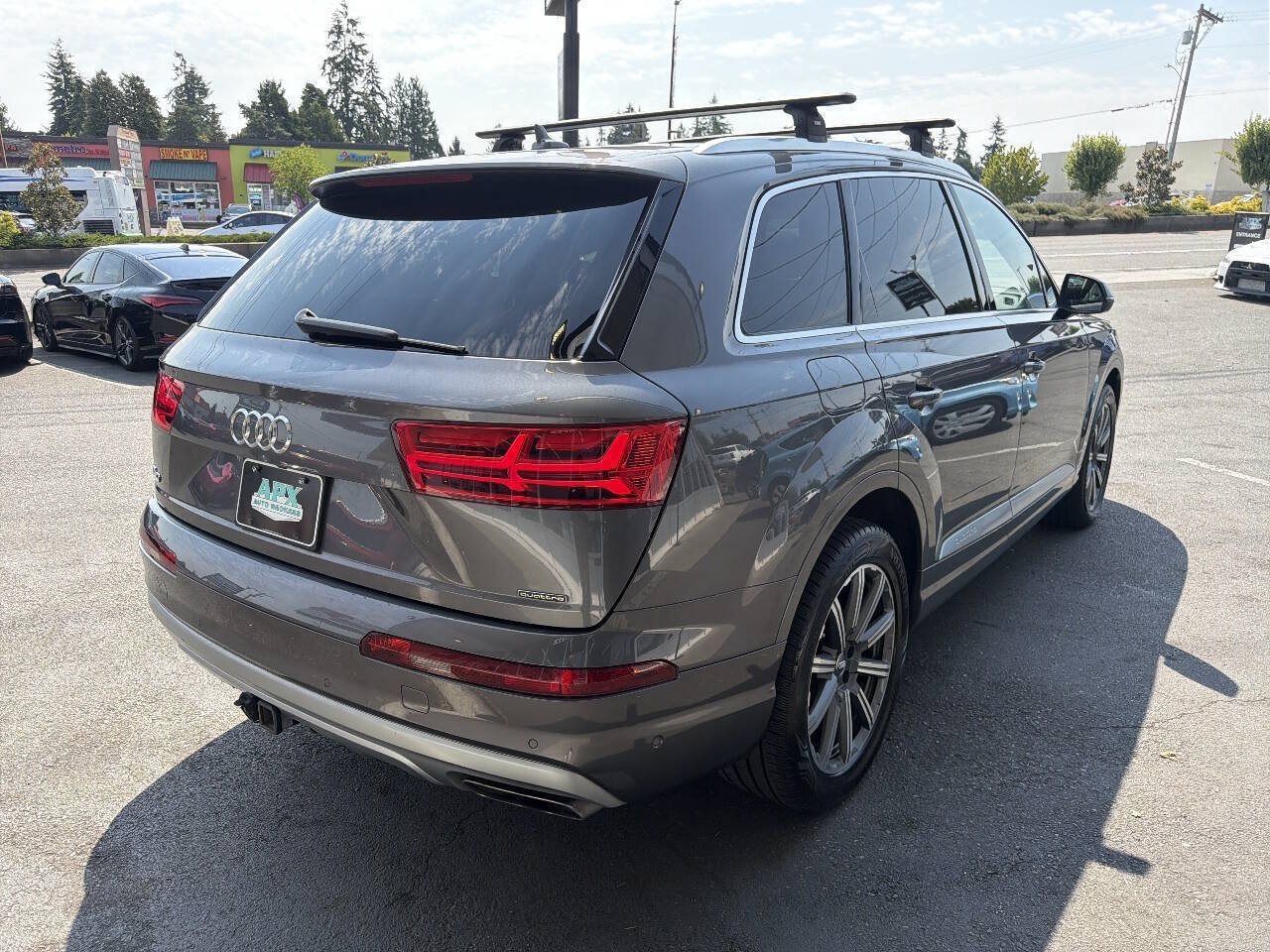Used 2019 Audi Q7 3.0T Premium Plus AWD/4WD image 8