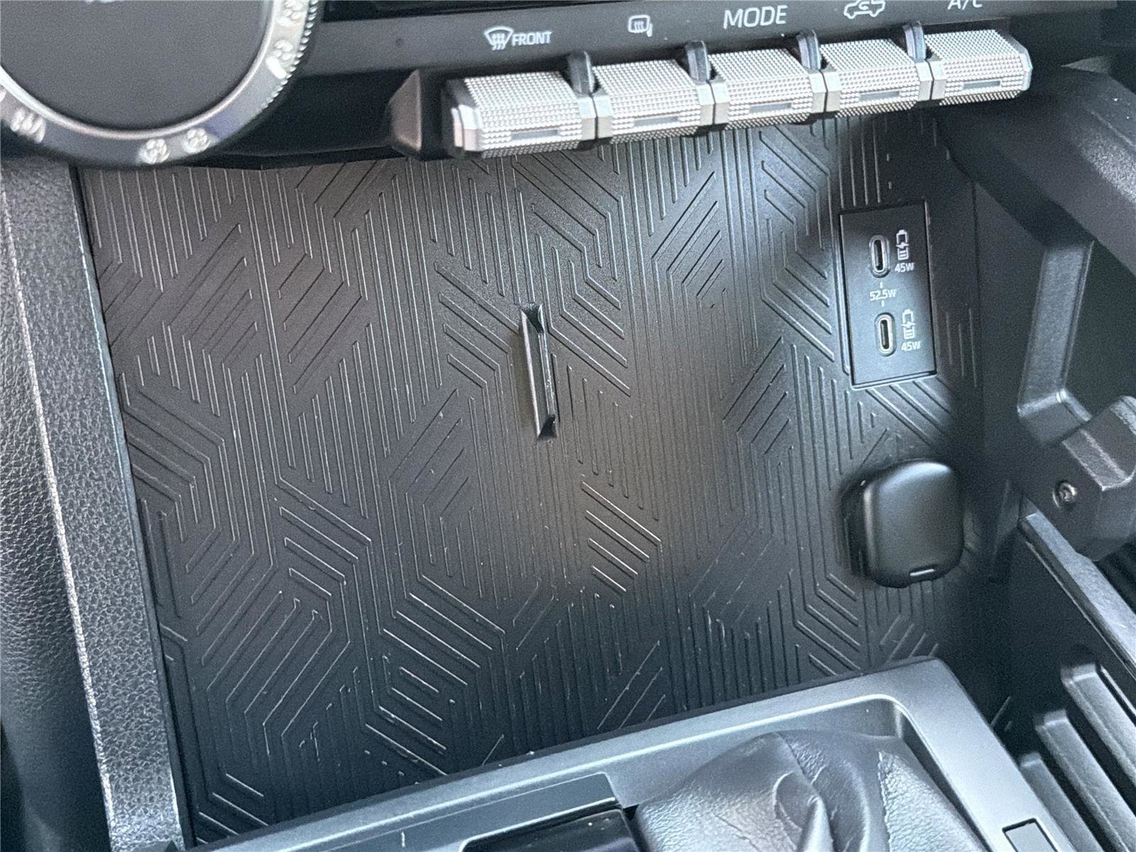 Used 2024 Toyota Tacoma SR5 image 30