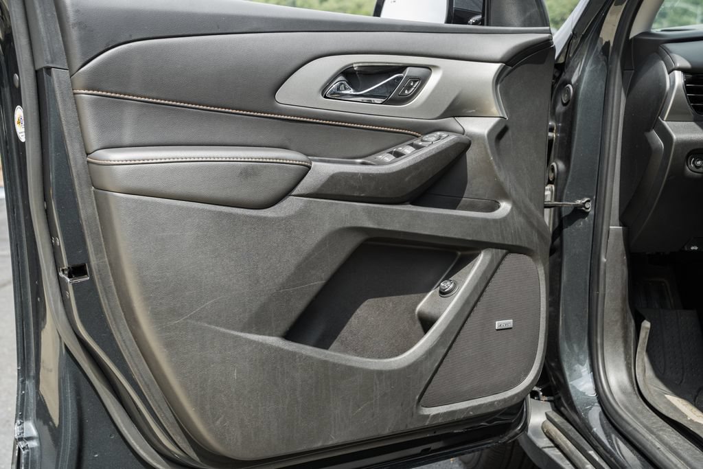 Used 2020 Chevrolet Traverse RS AWD/4WD image 33